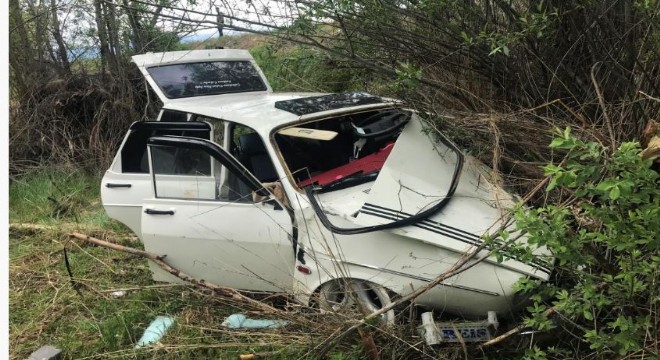 Erzincan yolunda  trafik kazası: 3 yaralı